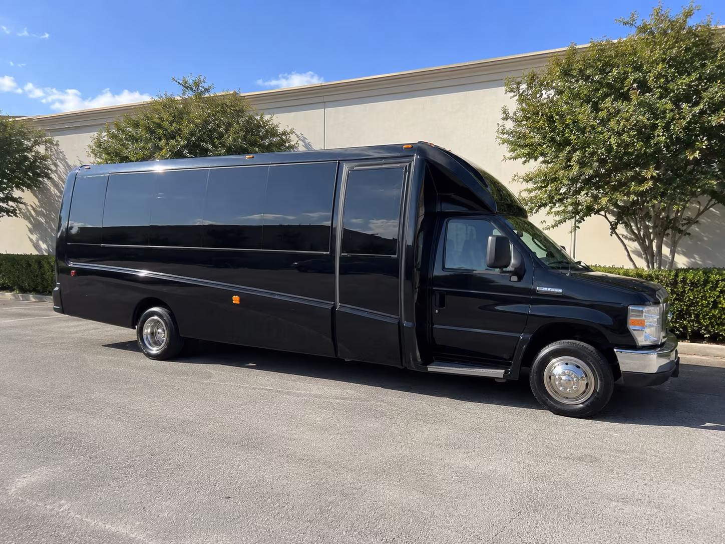 party bus rentals for brooklyn park prom night that keep the energy going